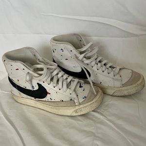 Just needs a little scrub but in great condition